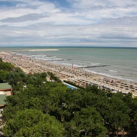 شقة فندقية Florida 4*