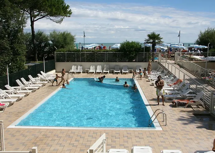 Apartmanhotel Florida 4*