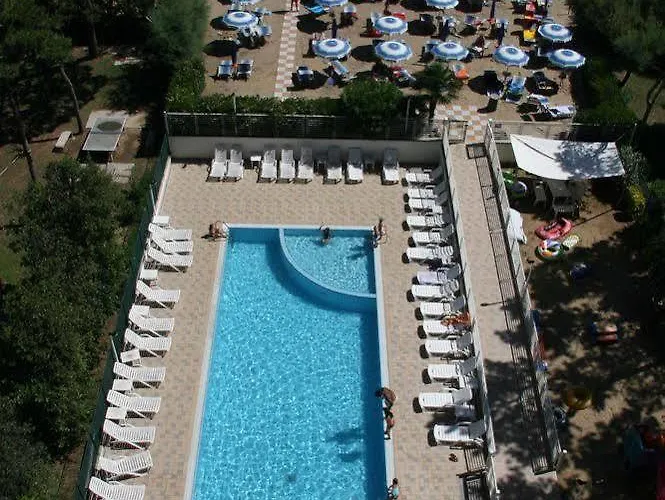 Aparthotel Florida 4*